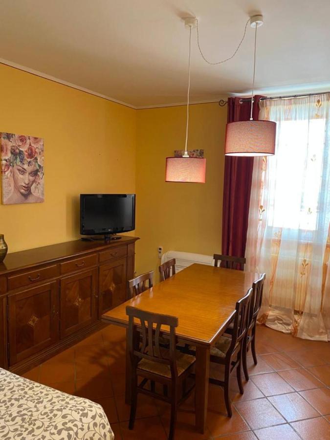 La Terrazza Apartment Spoleto Bagian luar foto