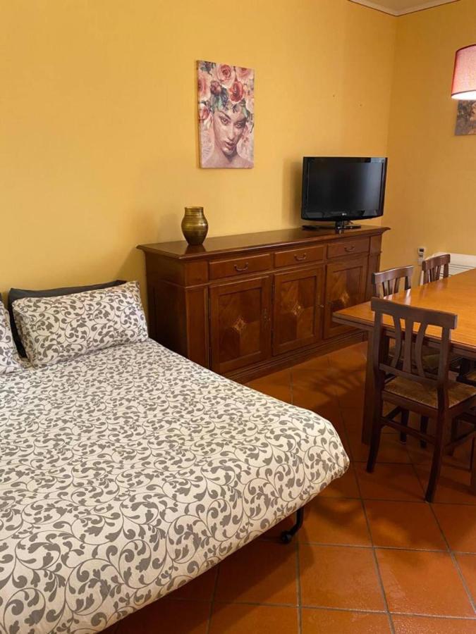 La Terrazza Apartment Spoleto Bagian luar foto