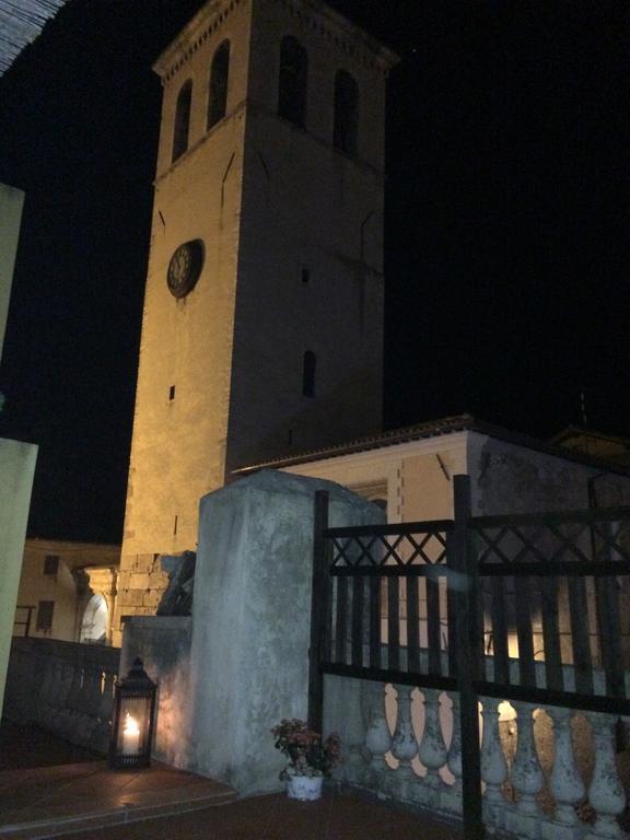 La Terrazza Apartment Spoleto Bagian luar foto